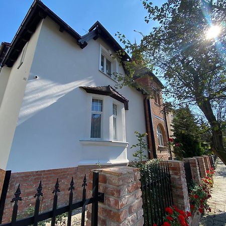Cherry House Apartments Bydgoszcz Ngoại thất bức ảnh