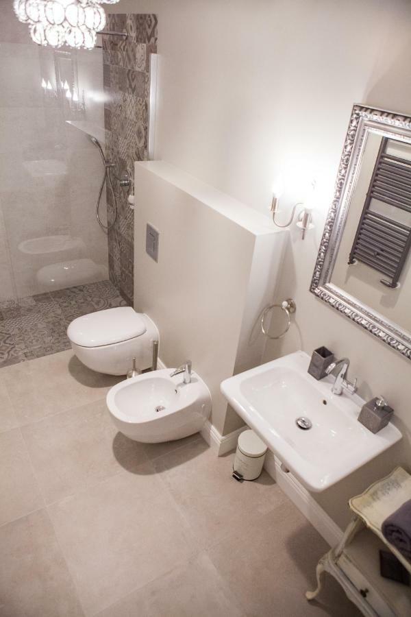 Cherry House Apartments Bydgoszcz Ngoại thất bức ảnh